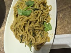 -东口码头·烧鸽子·鱼头泡饼·地方菜(金鹰悦城店)