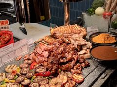 -华邑酒店·鲜艳全日自助餐厅