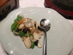 -宴昆山·私房菜(春晖店)