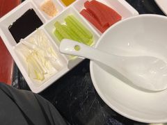 -皇城根·烤鸭·鱼头·家常菜(欧亚大观乐活城店)