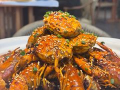 -肥肥虾庄·金牌油焖大虾(汉口城市广场店)