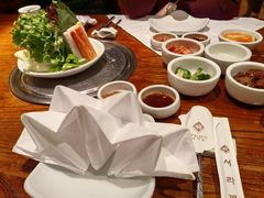 -萨拉伯尔(燕莎友谊商城店)