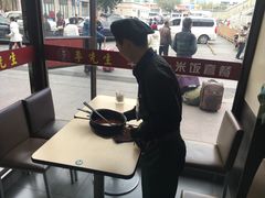 -李先生牛肉面大王(北京站售票厅餐厅)