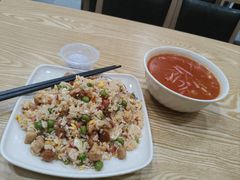 -孙阿姨上海小吃·本帮小厨(隆昌路店)
