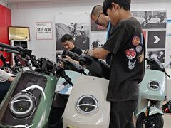 -小牛电动体验·租电动车(德胜门店)
