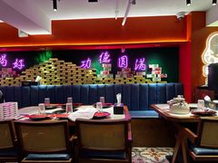 -沪小胖·小龙虾·蓝龙王(八佰伴店)