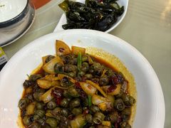 -老鄞江清水龙虾•赵赵家(江北店)