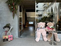 -洪小鹏生活美学馆(领SHOW天地店)