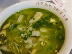 -渝是乎川渝小炒(新世界百货望京店)