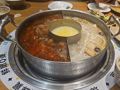 -江小渔鲜鱼火锅(冠亚星城店)