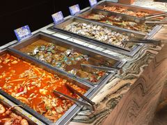 鲍鱼海龙虾黄花鱼海蟹鱿鱼-威海蓝海御华大饭店·蓝钻美食自助百汇