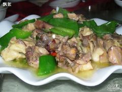 生炒童子鸡-罗阳人家私房菜(罗阳路店)
