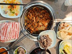 -金滏山·烤肉海鲜火锅自助(襄阳万达店)