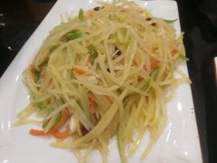 -清真磊磊烧烤老店(饮虎池街34号店)