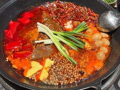 -四小区火锅·巷子里的重庆火锅(花照壁店)