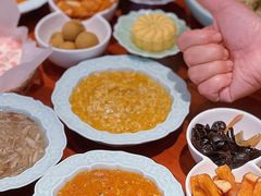 -裕兴记•蟹黄面馆(人民广场店)