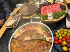 -鹿鸣山草本茶香火锅(园西路店)