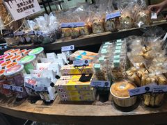 -TOUCH泰奇(奉贤宝龙城市广场店)