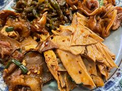 -黑白电视长沙小吃(美林M·LIVE天地东座店)