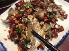 -湘聚南县土菜馆(龙山二路店)