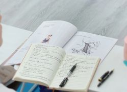 -亚太瑜伽普拉提学院