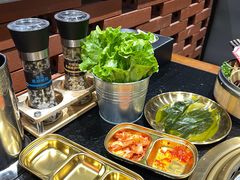 -何发发和牛烧肉·鳗鱼榴莲放题自助(乐峰广场店)