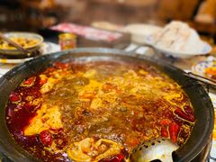 -旧街市鲜货老火锅(大光路店)