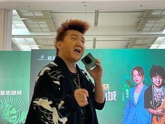 -居然之家金源店-停车场