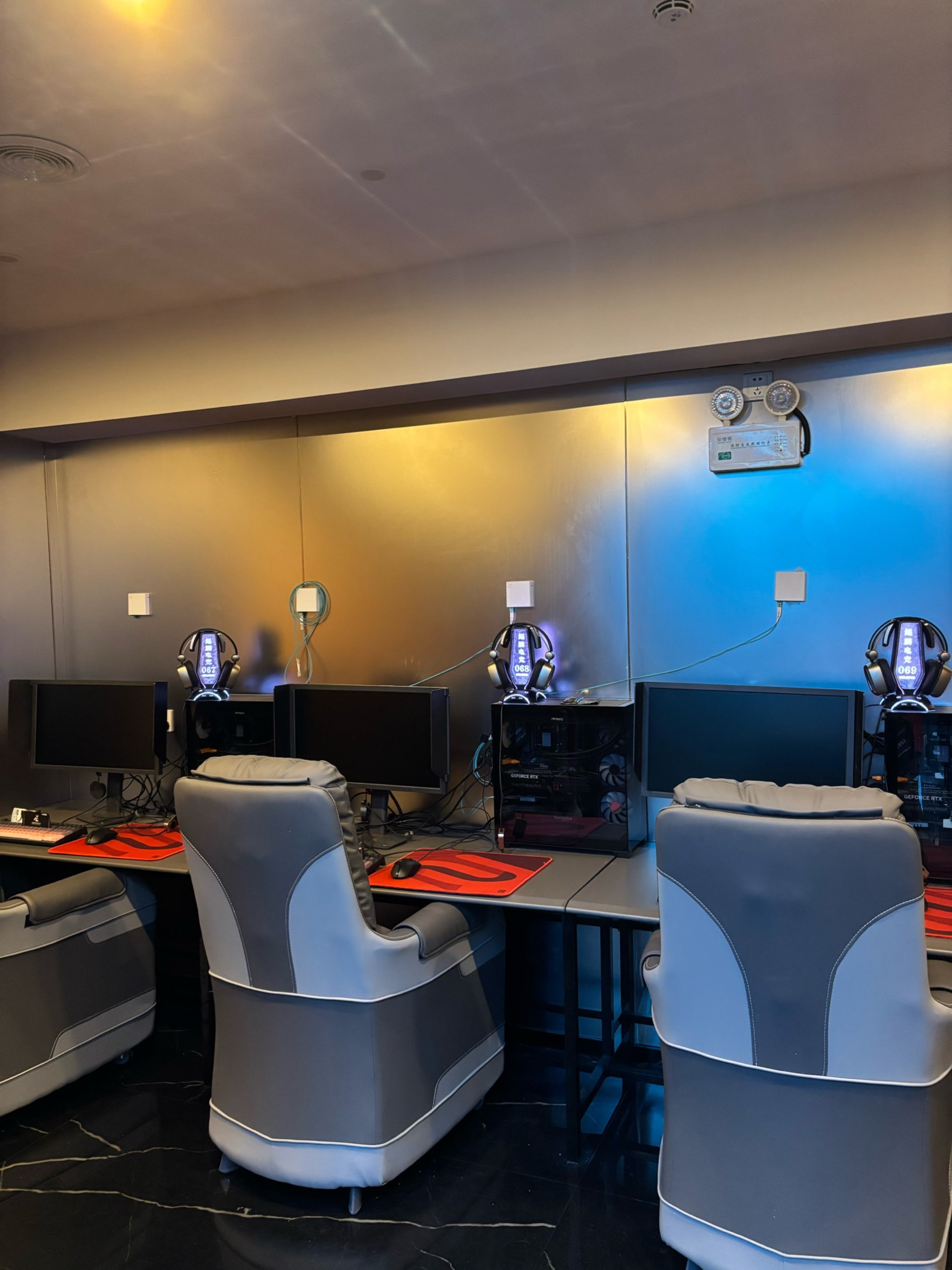 深圳鲲鹏电竞俱乐部