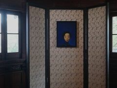 -Nathalie Djurberg与Hans Berg“牛皮纸包裹的月亮”-Prada荣宅当季展览