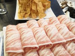 -楼外楼大刀肉传统火锅居(幸福街店)