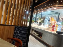 -遇上西雅图多融合海鲜自助餐厅(中房金谊广场店)