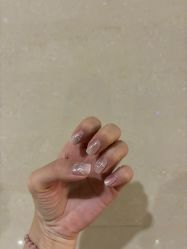 -芮娅时光半永久纹眉·美甲美睫·皮肤管理