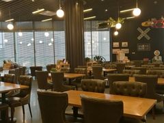 大堂-汽车博物馆主题餐厅