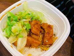 -南城香·饭香串香馄饨香(青年路店)