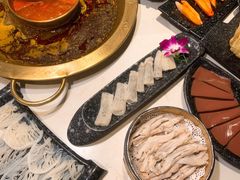 特色美蛙-哥老官重庆美蛙鱼头(宝山龙湖店)