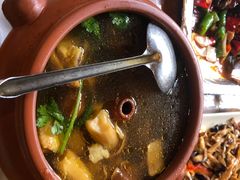 -小厨子私房菜·云南美食店