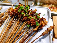 泼辣椒猪小串-木屋烧烤(白石洲店)