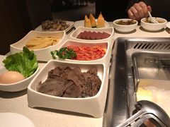 -海底捞火锅鲜切牛肉主题店(长寿路店)