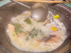 -陈大锅·岳阳鱼馆·地道岳阳菜(美食街店)