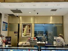 -花花卷卷·鲜食蛋糕(静安久光百货店)
