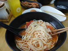 番茄牛键粉-三千粉牛肉米粉(来客茂店)