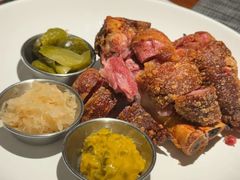 -MONICH牛排融合餐厅(和义大道购物中心店)