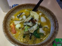 酸菜鱼过桥米线-蒙自源过桥米线(港惠新天地店)