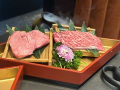 -铭牛烧肉·和牛海鲜自助(高新月牙湖店)