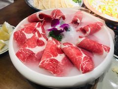 A级上脑肥牛-山城鼎重庆老火锅(西安钟楼店)