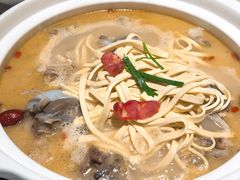 -小骨煲金华砂锅(转塘金街美地店)