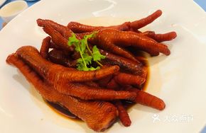 Whole Chicken Feet in Black Bean Sauce