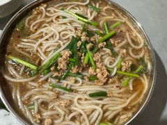 -正宗杨记普洱酸醋米线(总店)