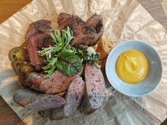 烤牛排香肠拼盘-The Diner X餐厅(青岛万象城店)
